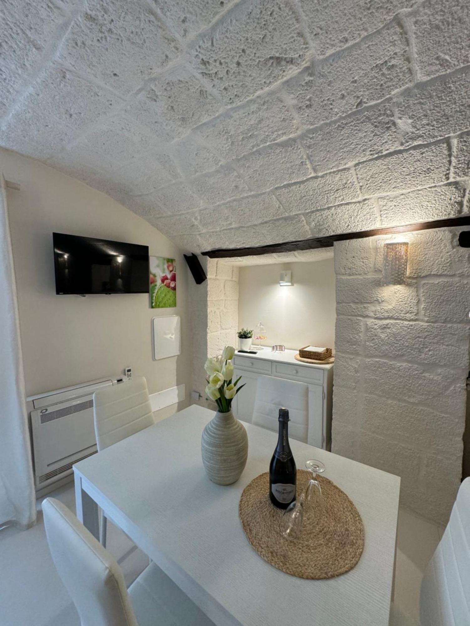 Mia House Apartment 모노폴리 외부 사진